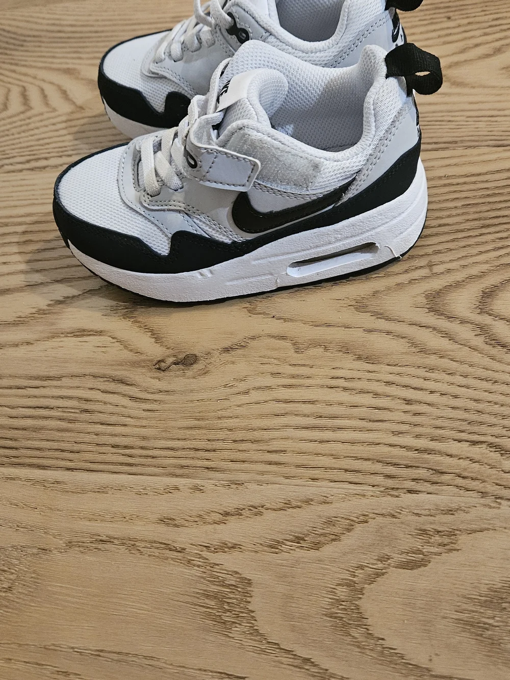 Nike Kids' White and Black Air MAX Sneakers
